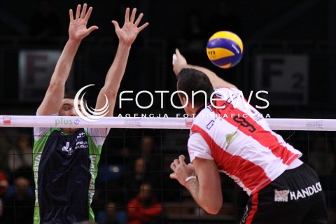  19.02.2012 RZESZOW SIATKOWKA PLUS LIGA 2011/2012 MEN VOLLEYBALL POLAND POLISH PLUSLIGA LEAGUE SEASON 2011/2012 MECZ ASSECO RESOVIA RZESZOW - AZS POLITECHNIKA WARSZAWSKA N/Z ATAK GYORGY GROZER BLOK WOJCIECH ZALINSKI  