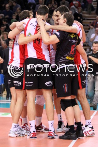 02.03.2012 RZESZOW SIATKOWKA PLUS LIGA 2011/2012 MEN VOLLEYBALL POLAND POLISH PLUSLIGA LEAGUE SEASON 2011/2012 MECZ ASSECO RESOVIA RZESZOW - JSW JASTRZEBSKI WEGIEL N/Z RADOSC WYGRANA SIATKARZY ASSECO RESOVIA  