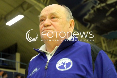  07.03.2012 MIELEC HALA MOSIR PILKA RECZNA MEZCZYZN HANDBALL PGNIG SUPERLIGA 2011/2012 MECZ TAURON STAL MIELEC - WISLA ORLEN PLOCK N/Z RYSZARD SKUTNIK TRENER  