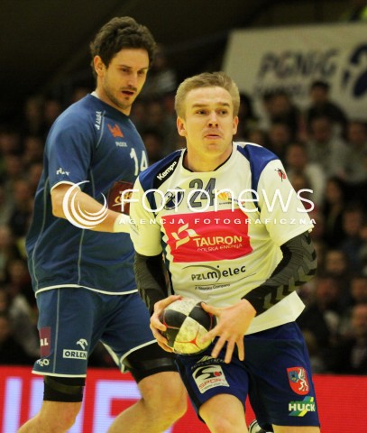  07.03.2012 MIELEC HALA MOSIR PILKA RECZNA MEZCZYZN HANDBALL PGNIG SUPERLIGA 2011/2012 MECZ TAURON STAL MIELEC - WISLA ORLEN PLOCK N/Z MICHAL CHODARA BOSTJAN KAVAS  