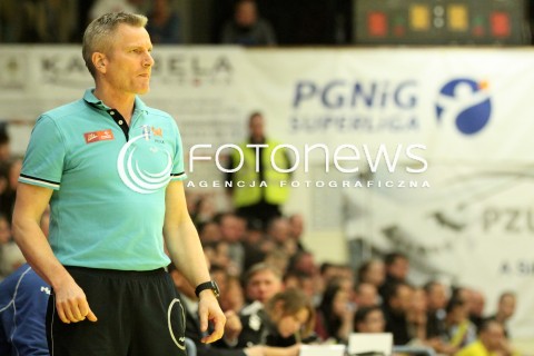  07.03.2012 MIELEC HALA MOSIR PILKA RECZNA MEZCZYZN HANDBALL PGNIG SUPERLIGA 2011/2012 MECZ TAURON STAL MIELEC - WISLA ORLEN PLOCK N/Z TRENER LARS WALTHER  