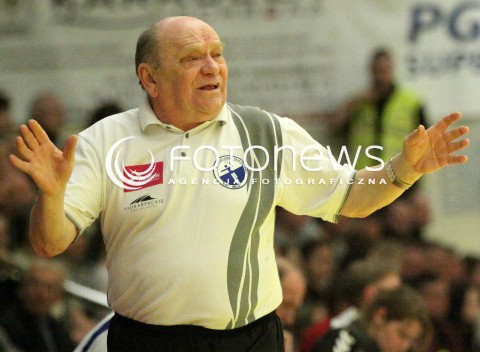  07.03.2012 MIELEC HALA MOSIR PILKA RECZNA MEZCZYZN HANDBALL PGNIG SUPERLIGA 2011/2012 MECZ TAURON STAL MIELEC - WISLA ORLEN PLOCK N/Z TRENER RYSZARD SKUTNIK  