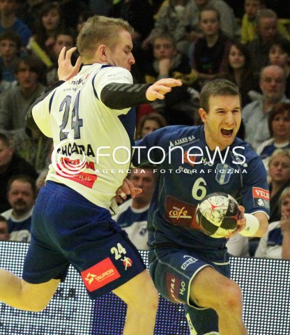 07.03.2012 MIELEC HALA MOSIR PILKA RECZNA MEZCZYZN HANDBALL PGNIG SUPERLIGA 2011/2012 MECZ TAURON STAL MIELEC - WISLA ORLEN PLOCK N/Z MICHAL CHODARA JOAKIM BACKSTROM  