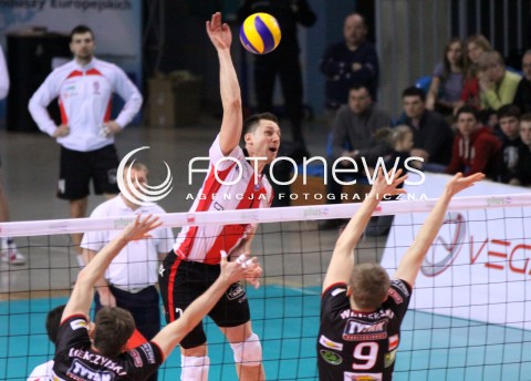  09.03.2012 RZESZOW SIATKOWKA PLUS LIGA 2011/2012 MEN VOLLEYBALL POLAND POLISH PLUSLIGA LEAGUE SEASON 2011/2012 MECZ ASSECO RESOVIA RZESZOW - TYTAN AZS CZESTOCHOWA N/Z ALEH ACHREM KRZYSZTOF GIERCZYNSKI LUKASZ WISNIEWSKI  