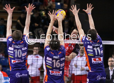  14.03.2012 RZESZOW SIATKOWKA PUCHAR CEV POLFINAL 2012 MEN 2011/2012 CEV VOLLEYBALL CUP MEN MECZ ASSECO RESOVIA RZESZOW -  ACH VOLLEY LUBLANA N/Z MARKO BOJIC UROS KOVACEVIC MATEJ VIDIC KLEMEN CEBULJ  