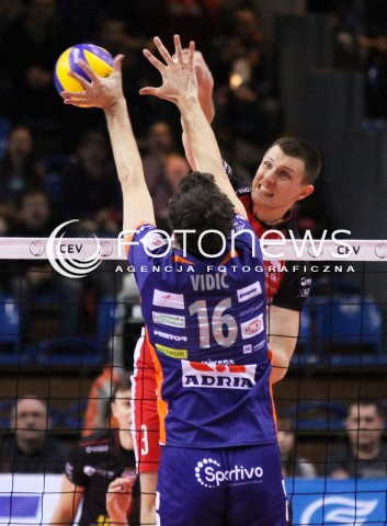  14.03.2012 RZESZOW SIATKOWKA PUCHAR CEV POLFINAL 2012 MEN 2011/2012 CEV VOLLEYBALL CUP MEN MECZ ASSECO RESOVIA RZESZOW -  ACH VOLLEY LUBLANA N/Z WOJCIECH GRZYB MATEJ VIDIC  