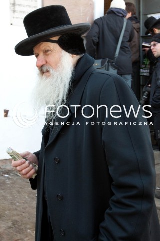  15.03.2012 LEZAJSK PIELGRZYMKA CHASYDOW DO GROBU CADYKA ELIMELECHA WEISSBLUMA W LEZAJSKU W  ROCZNICE SMIERCI.  