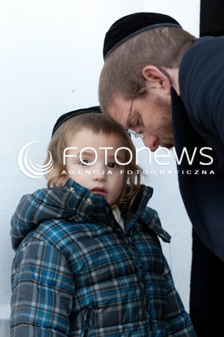  15.03.2012 LEZAJSK PIELGRZYMKA CHASYDOW DO GROBU CADYKA ELIMELECHA WEISSBLUMA W LEZAJSKU W  ROCZNICE SMIERCI.  