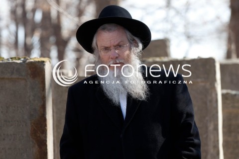  15.03.2012 LEZAJSK PIELGRZYMKA CHASYDOW DO GROBU CADYKA ELIMELECHA WEISSBLUMA W LEZAJSKU W  ROCZNICE SMIERCI.  