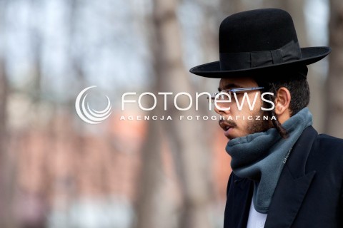  15.03.2012 LEZAJSK PIELGRZYMKA CHASYDOW DO GROBU CADYKA ELIMELECHA WEISSBLUMA W LEZAJSKU W  ROCZNICE SMIERCI.  