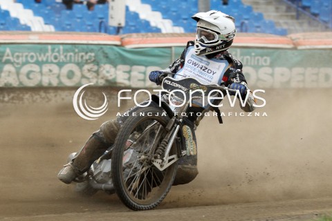  01.09.2012 RZESZOW ZUZEL SPEEDWAY GWIAZDY SPEEDWAYA DLA LEE RICHARDSONA I XXIX MEMORIAL EUGENIUSZA NAZIMKA N/Z ADRIAN MIEDZINSKI FOTO MACIEJ GOCLON / FOTONEWS 