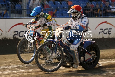  01.09.2012 RZESZOW ZUZEL SPEEDWAY GWIAZDY SPEEDWAYA DLA LEE RICHARDSONA I XXIX MEMORIAL EUGENIUSZA NAZIMKA N/Z RAFAL OKONIEWSKI DAVEY WATT FOTO MACIEJ GOCLON / FOTONEWS 