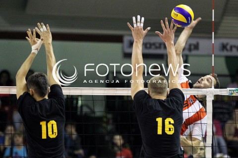  14.09.2012 KROSNO SIATKOWKA V TURNIEJ O PUCHAR PREZYDENTA MIASTA KROSNA MECZ ASSECO RESOVIA RZESZOW - LOTOS TREFL GDANSK N/Z NIKOLA KOVACEVIC PAWEL MIKOLAJCZAK BARTOSZ GAWRYSZEWSKI  