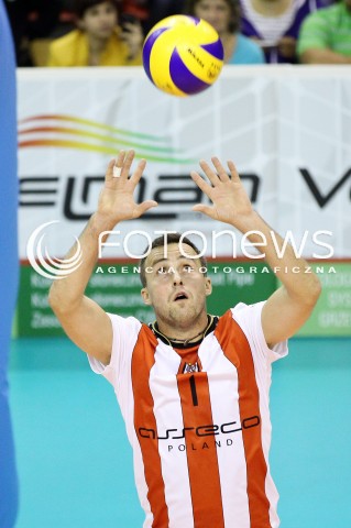  14.09.2012 KROSNO SIATKOWKA V TURNIEJ O PUCHAR PREZYDENTA MIASTA KROSNA MECZ ASSECO RESOVIA RZESZOW - LOTOS TREFL GDANSK N/Z MACIEJ DOBROWOLSKI  