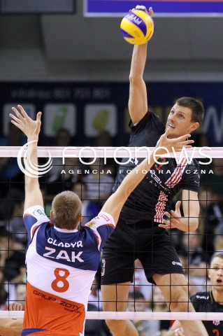  15.09.2012 KROSNO SIATKOWKA V TURNIEJ O PUCHAR PREZYDENTA MIASTA KROSNA MECZ ASSECO RESOVIA RZESZOW - ZAKSA KEDZIERZYN KOZLE N/Z WOJCIECH GRZYB JURIJ GLADYR  