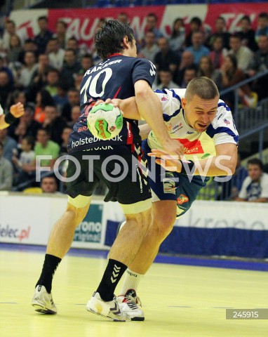  13.10.2012 MIELEC POLAND PILKA RECZNA PUCHAR EHF 2. RUNDA 2012/2013 MEN'S HANDBALL EHF CUP SECOND ROUND MECZ MATCH TAURON STAL MIELEC - TEAM TVIS HOLSTEBRO N/Z GRZEGORZ SOBUT MAGNUS GRUBB BRAMMING  