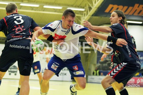  13.10.2012 MIELEC POLAND PILKA RECZNA PUCHAR EHF 2. RUNDA 2012/2013 MEN'S HANDBALL EHF CUP SECOND ROUND MECZ MATCH TAURON STAL MIELEC - TEAM TVIS HOLSTEBRO N/Z RAFAL GLINSKI JAKOB THOUSTRUP SOREN HANSEN  