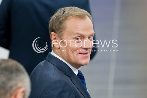  10.11.2012 RZESZOW UDZIAL PREMIERA DONALDA TUSKA W OTWARCIU PLACOWKI SIEMACHA SPOT I SPOTKANIE Z DZIECMI - PODOPIECZNYMI SIEMACHY N/Z DONALD TUSK PREMIER  