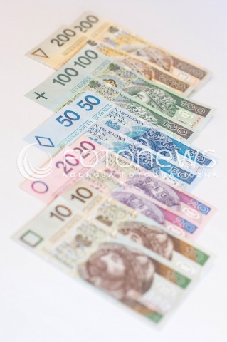  16.11.2012 RZESZOW ZDJECIA ILUSTRACYJNE. PIENIADZE  