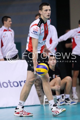  17.11.2012 RZESZOW SIATKOWKA PLUS LIGA 2012/2013 MEN VOLLEYBALL POLAND POLISH PLUSLIGA LEAGUE SEASON 2012/2013 MECZ ASSECO RESOVIA RZESZOW - EFFECTOR KIELCE N/Z WOJCIECH GRZYB  