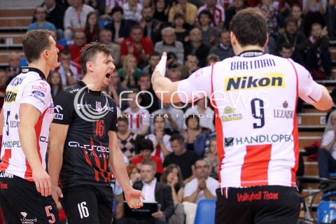  24.11.2012 RZESZOW SIATKOWKA PLUS LIGA 2012/2013 MEN VOLLEYBALL POLAND POLISH PLUSLIGA LEAGUE SEASON 2012/2013 MECZ ASSECO RESOVIA RZESZOW - AZS POLITECHNIKA WARSZAWSKA N/Z KRZYSZTOF IGNACZAK LUKAS TICHACEK ZBIGNIEW BARTMAN RADOSC  