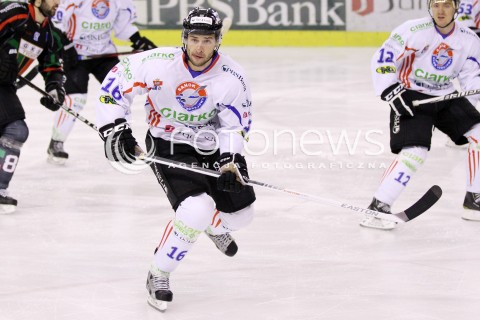  04.12.2012 SANOK HOKEJ NA LODZIE PLH MECZ CIARKO PBS BANK SANOK - GKS TYCHY N/Z WOJTEK WOJCIECH WOLSKI  