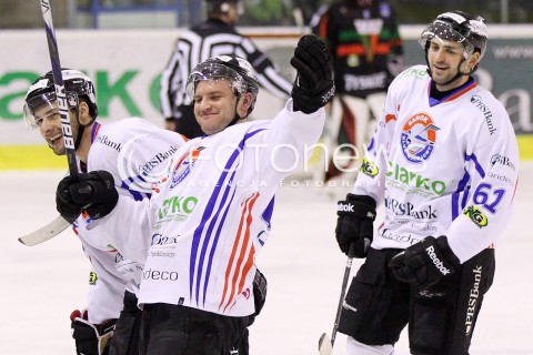  04.12.2012 SANOK HOKEJ NA LODZIE PLH MECZ CIARKO PBS BANK SANOK - GKS TYCHY N/Z RADOSC BRAMKA GOL BOGUSLAW RAPALA WOJTEK WOJCIECH WOLSKI ZOLTAN KUBAT  