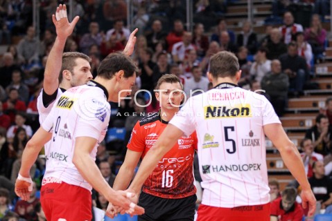  12.12.2012 RZESZOW SIATKOWKA LIGA MISTRZOW MEN CEV VOLLEYBALL CHAMPIONS LEAGUE 2013 MATCH ASSECO RESOVIA RZESZOW - ARAGO DE SETE N/Z RADOSC KRZYSZTOF IGNACZAK LUKAS TICHACEK NIKOLA KOVACEVIC ZBIGNIEW BARTMAN  