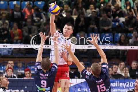  12.12.2012 RZESZOW SIATKOWKA LIGA MISTRZOW MEN CEV VOLLEYBALL CHAMPIONS LEAGUE 2013 MATCH ASSECO RESOVIA RZESZOW - ARAGO DE SETE N/Z WOJCIECH GRZYB RAPHAEL MROZEK LUKAS BAUER  