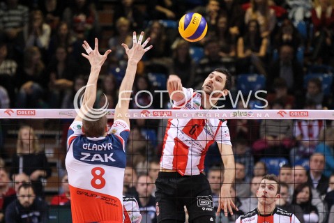  15.12.2012 RZESZOW SIATKOWKA PLUS LIGA 2012/2013 MEN VOLLEYBALL POLAND POLISH PLUSLIGA LEAGUE SEASON 2012/2013 MECZ ASSECO RESOVIA RZESZOW - ZAKSA KEDZIERZYN KOZLE N/Z GRZEGORZ KOSOK JURIJ GLADYR  