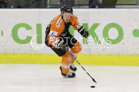  29.12.2012 SANOK HOKEJ NA LODZIE FINAL PUCHARU POLSKI MECZ CIARKO PBS BANK SANOK - JKH GKS JASTRZEBIE N/Z RADEK PROCHAZKA  