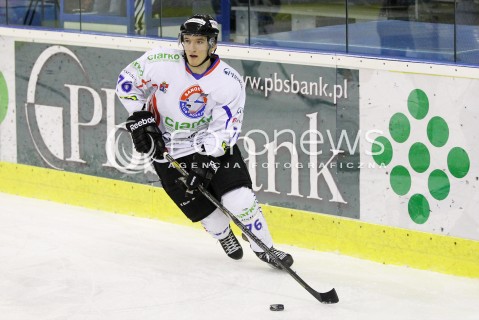  29.12.2012 SANOK HOKEJ NA LODZIE FINAL PUCHARU POLSKI MECZ CIARKO PBS BANK SANOK - JKH GKS JASTRZEBIE N/Z BARTLOMIEJ POCIECA  