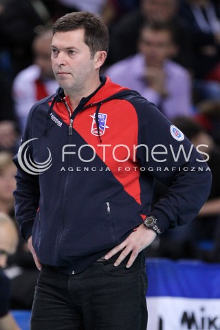 04.01.2013 RZESZOW SIATKOWKA PLUS LIGA 2012/2013 MEN VOLLEYBALL POLAND POLISH PLUSLIGA LEAGUE SEASON 2012/2013 MECZ ASSECO RESOVIA RZESZOW - DELECTA BYDGOSZCZ N/Z PIOTR MAKOWSKI ( HEAD COACH ) TRENER  