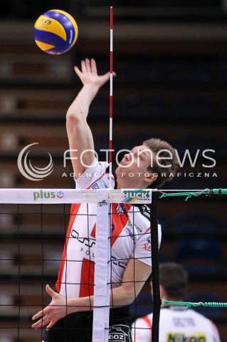  09.01.2013 RZESZOW SIATKOWKA MEZCZYZN PUCHAR POLSKI SEZON 2012/2013 <br />MEN VOLLEYBALL POLAND POLISH CUP SEASON 2012/2013 MECZ ASSECO RESOVIA RZESZOW - EFFECTOR KIELCE <br />N/Z SZYMON PALKA  