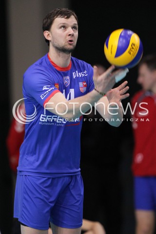  09.01.2013 RZESZOW SIATKOWKA MEZCZYZN PUCHAR POLSKI SEZON 2012/2013 <br />MEN VOLLEYBALL POLAND POLISH CUP SEASON 2012/2013 MECZ ASSECO RESOVIA RZESZOW - EFFECTOR KIELCE <br />N/Z GRZEGORZ PAJAK  