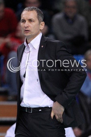  09.01.2013 RZESZOW SIATKOWKA MEZCZYZN PUCHAR POLSKI SEZON 2012/2013 <br />MEN VOLLEYBALL POLAND POLISH CUP SEASON 2012/2013 MECZ ASSECO RESOVIA RZESZOW - EFFECTOR KIELCE <br />N/Z ANDRZEJ KOWAL TRENER ( HEAD COACH )  