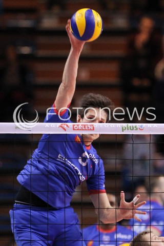  09.01.2013 RZESZOW SIATKOWKA MEZCZYZN PUCHAR POLSKI SEZON 2012/2013 <br />MEN VOLLEYBALL POLAND POLISH CUP SEASON 2012/2013 MECZ ASSECO RESOVIA RZESZOW - EFFECTOR KIELCE <br />N/Z MILOSZ ZNISZCZOL  