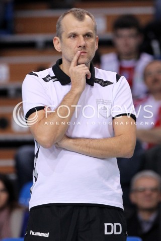  09.01.2013 RZESZOW SIATKOWKA MEZCZYZN PUCHAR POLSKI SEZON 2012/2013 <br />MEN VOLLEYBALL POLAND POLISH CUP SEASON 2012/2013 MECZ ASSECO RESOVIA RZESZOW - EFFECTOR KIELCE <br />N/Z DARIUSZ DASZKIEWICZ TRENER ( HEAD COACH )  