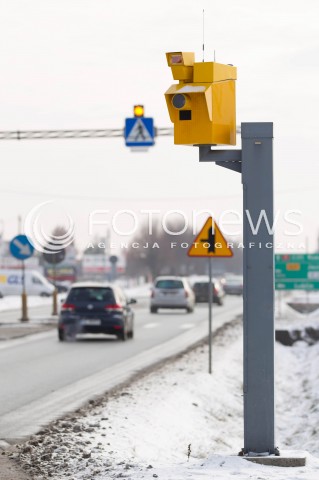  13.01.2013 RZESZOW ZDJECIE ILUSTRACYJNE N/Z ZOLTY FOTORADAR NA DRODZE  