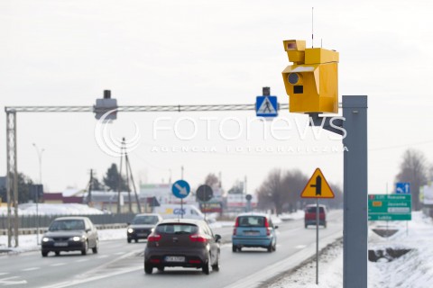  13.01.2013 RZESZOW ZDJECIE ILUSTRACYJNE N/Z ZOLTY FOTORADAR NA DRODZE  