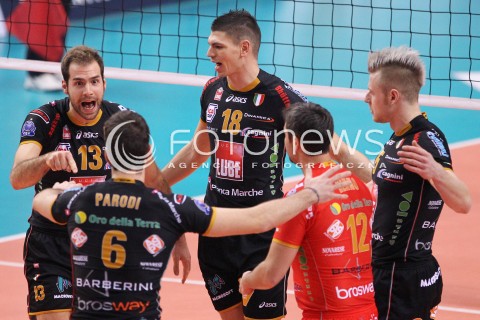  15.01.2013 RZESZOW SIATKOWKA LIGA MISTRZOW <br />MEN CEV VOLLEYBALL CHAMPIONS LEAGUE 2013 MATCH ASSECO RESOVIA RZESZOW - LUBE BANCA MARCHE MACERATA <br />N/Z DRAGAN TRAVICA IVAN ZAYTSEV SIMONE PARODI HUBERT HENNO MARKO PODRASCANIN RADOSC  