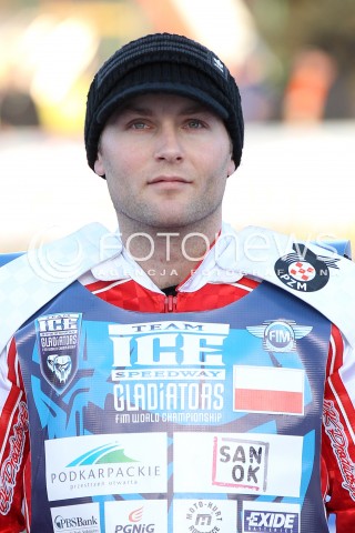  26.01.2013 SANOK ZUZEL NA LODZIE<br />FINAL DRUZYNOWYCH MISTRZOSTW SWIATA W ZUZLU NA LODZIE 2013<br />FIM TEAM ICE SPEEDWAY GLADIATORS WORLD CHAMPIONSHIP<br />N/Z PAWEL STRUGALA ( POLAND )  