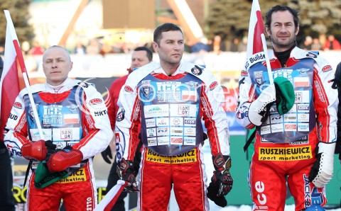  26.01.2013 SANOK ZUZEL NA LODZIE<br />FINAL DRUZYNOWYCH MISTRZOSTW SWIATA W ZUZLU NA LODZIE 2013<br />FIM TEAM ICE SPEEDWAY GLADIATORS WORLD CHAMPIONSHIP<br />N/Z GRZEGORZ KNAPP ( POLAND ) PAWEL STRUGALA ( POLAND ) MIROSLAW DANISZEWSKI ( POLAND )  
