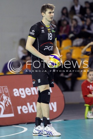  02.02.2013 KIELCE SIATKOWKA PLUS LIGA 2012/2013<br />MEN VOLLEYBALL POLAND POLISH PLUSLIGA LEAGUE SEASON 2012/2013 <br />MECZ EFFECTOR KIELCE - PGE SKRA BELCHATOW N/Z MICHAL BAKIEWICZ  
