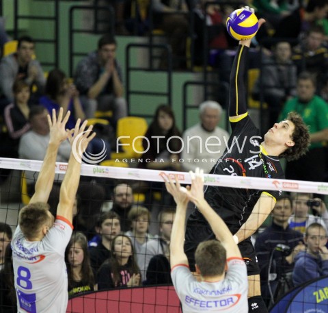  02.02.2013 KIELCE SIATKOWKA PLUS LIGA 2012/2013<br />MEN VOLLEYBALL POLAND POLISH PLUSLIGA LEAGUE SEASON 2012/2013 <br />MECZ EFFECTOR KIELCE - PGE SKRA BELCHATOW N/Z ALEKSANDAR ATANASIJEVIC ADRIAN STASZEWSKI GRZEGORZ KOKOCINSKI  
