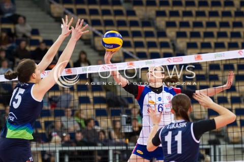  04.02.2013 ORLEN LIGA SIATKOWKA KOBIET ORGANIKA BUDOWLANI LODZ ATOM TREFL SOPOT N/Z  RACHEL ROURKE DOMINIKA GOLEC  