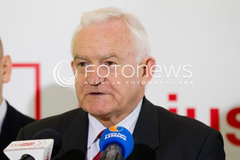  09.02.2013 RZESZOW WIZYTA PRZEWODNICZACEGO SLD LESZKA MILLERA W RZESZOWIE<br />N/Z LESZEK MILLER  