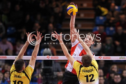  10.02.2013 RZESZOW SIATKOWKA PLUS LIGA 2012/2013 MEN VOLLEYBALL POLAND POLISH PLUSLIGA LEAGUE SEASON 2012/2013 MECZ ASSECO RESOVIA RZESZOW - LOTOS TREFL GDANSK N/Z PIOTR NOWAKOWSKI WOJCIECH ZALINSKI WOJCIECH KAZMIERCZAK  
