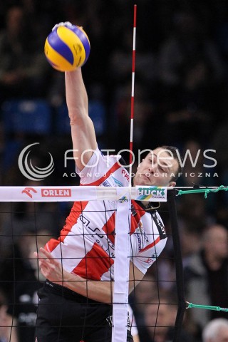  10.02.2013 RZESZOW SIATKOWKA PLUS LIGA 2012/2013 MEN VOLLEYBALL POLAND POLISH PLUSLIGA LEAGUE SEASON 2012/2013 MECZ ASSECO RESOVIA RZESZOW - LOTOS TREFL GDANSK N/Z PAUL LOTMAN  