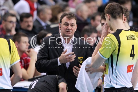 10.02.2013 RZESZOW SIATKOWKA PLUS LIGA 2012/2013 MEN VOLLEYBALL POLAND POLISH PLUSLIGA LEAGUE SEASON 2012/2013 MECZ ASSECO RESOVIA RZESZOW - LOTOS TREFL GDANSK N/Z DARIUSZ LUKS TRENER ( HEAD COACH )  